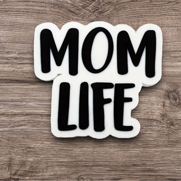 Bogg Bag Bit - Mom Life - Picture 1 of 3